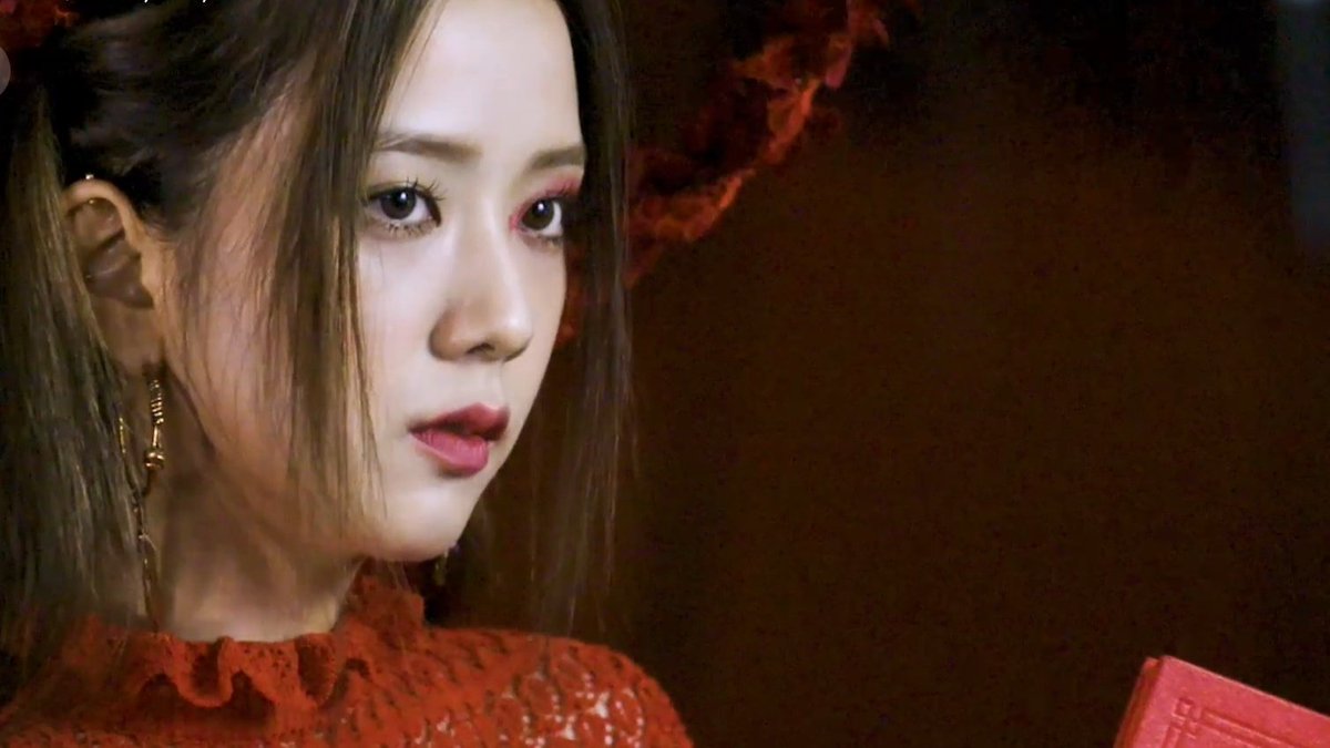 Jooneyski's tweet photo. THE QUEEN OF VISUAL
#HTLT #HowYouLikeThat
#BLACKPINK #LISA #JENNIE #JISOO #ROSÉ @ygofficialblink https://t.co/7CQfnenG6t