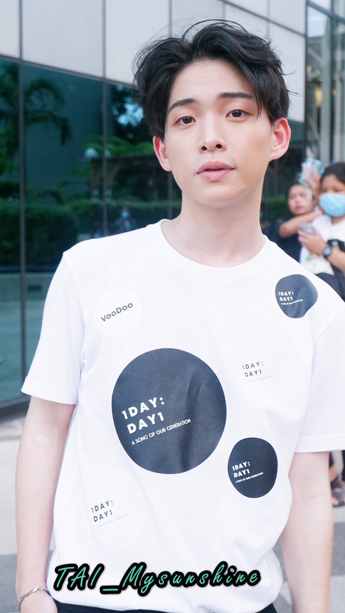 MysunshineTai's tweet photo. ☀️☀️☀️☀️☀️ #thithanaphat
#ไต๋รอยยิ้มของฉัน #1DAYproject #blackbloock https://t.co/c2yxJSJKlx