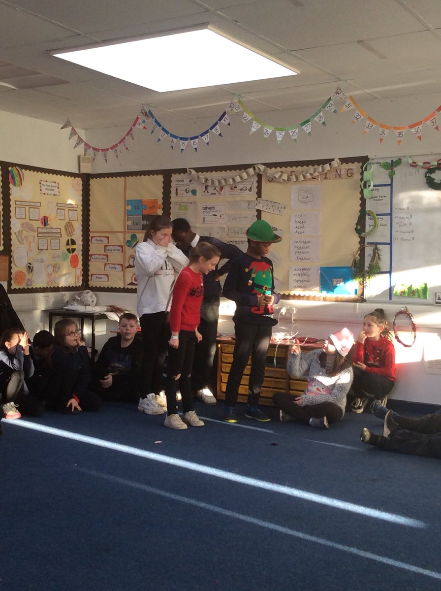 MissDunningP6's tweet photo. What a year P6a! I have really enjoyed working with you. My favourite memory was watching you all as super stars in your Peter Pan show. Have a fantastic summer and I will see you in August. 😊🌟☀️❤️Thank you parents for your hard work in these strange times.😊 https://t.co/nDUmn1eEZm
