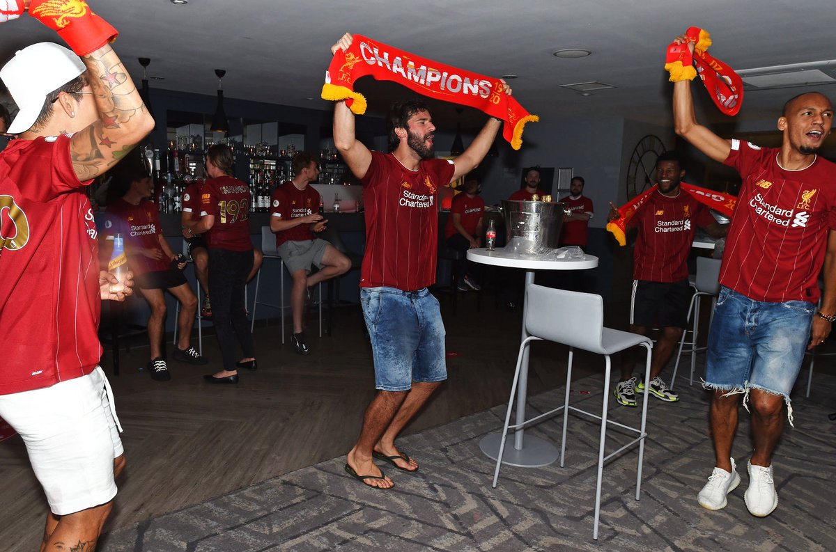 snappedlfc's tweet photo. The lads have been enjoying themselves! 🎉🎉 https://t.co/9fPPPOj9pF