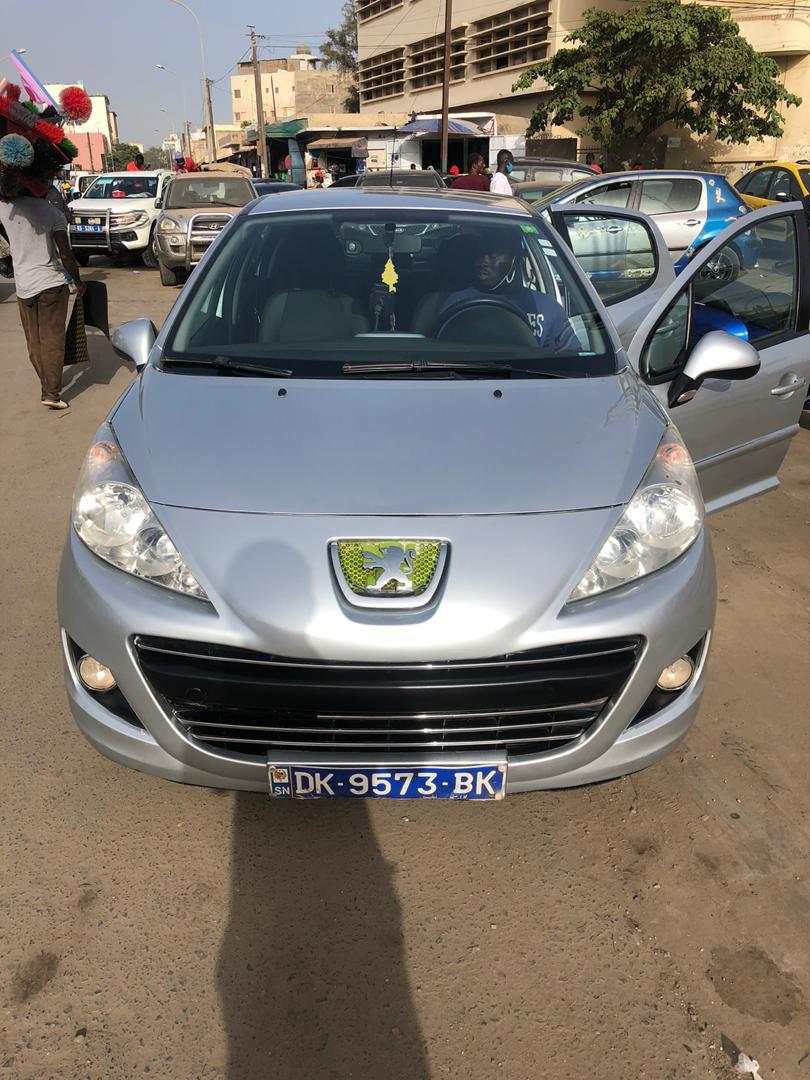 Aywa_store's tweet photo. ✨PEUGEOT 207 2011✨
Manuelle diesel
120.000km
Prix : 2.900.000 FCFA
#Aywa #AywaSN #SenAuto https://t.co/oLJKdMoaVP