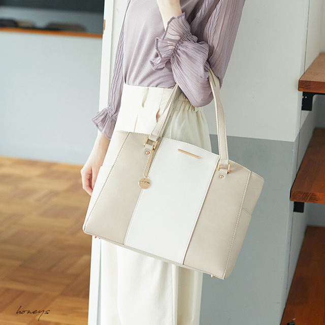 ハニーズ Honeys 書類が入る大きめトート ａ４切替トートｂａｇ 2 980円 T Co C2cdwxuhff ハニーズ Honeys