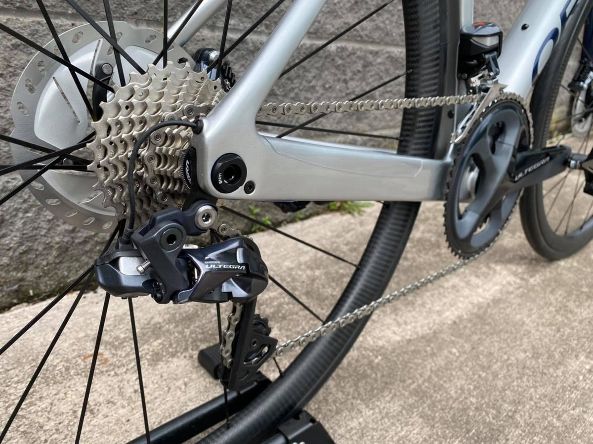 cookstowncycles's tweet photo. Orbea Orca M20i LTD OMX MYO Custom painted ready for collection.
A very unique custom colour scheme in this one 🤘
Shimano Ultegra R8070 Di2 components
Mavic Ksyriun Pro Carbon disc wheelset
FSA K Force Carbon handlebars
LOOK Keo 2 Carbon pedals
@Orbea https://t.co/OcemAKTpnC