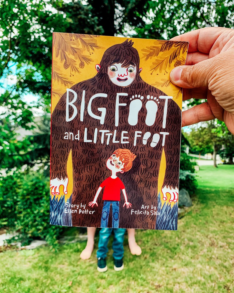 readerosaurus's tweet photo. #BookfaceFriday is here!!
Big Foot and Little Foot
Written by Ellen Potter
Illustrated by Felicita Sala @abramskids
Happy Friday!
#thereaderosaurus #kidsbooks #kidlit #907library #kidbooks #reading #sightwords #eagerreader #eagerreaders #kidbooks #books #bookreviews https://t.co/elM84rX5m7
