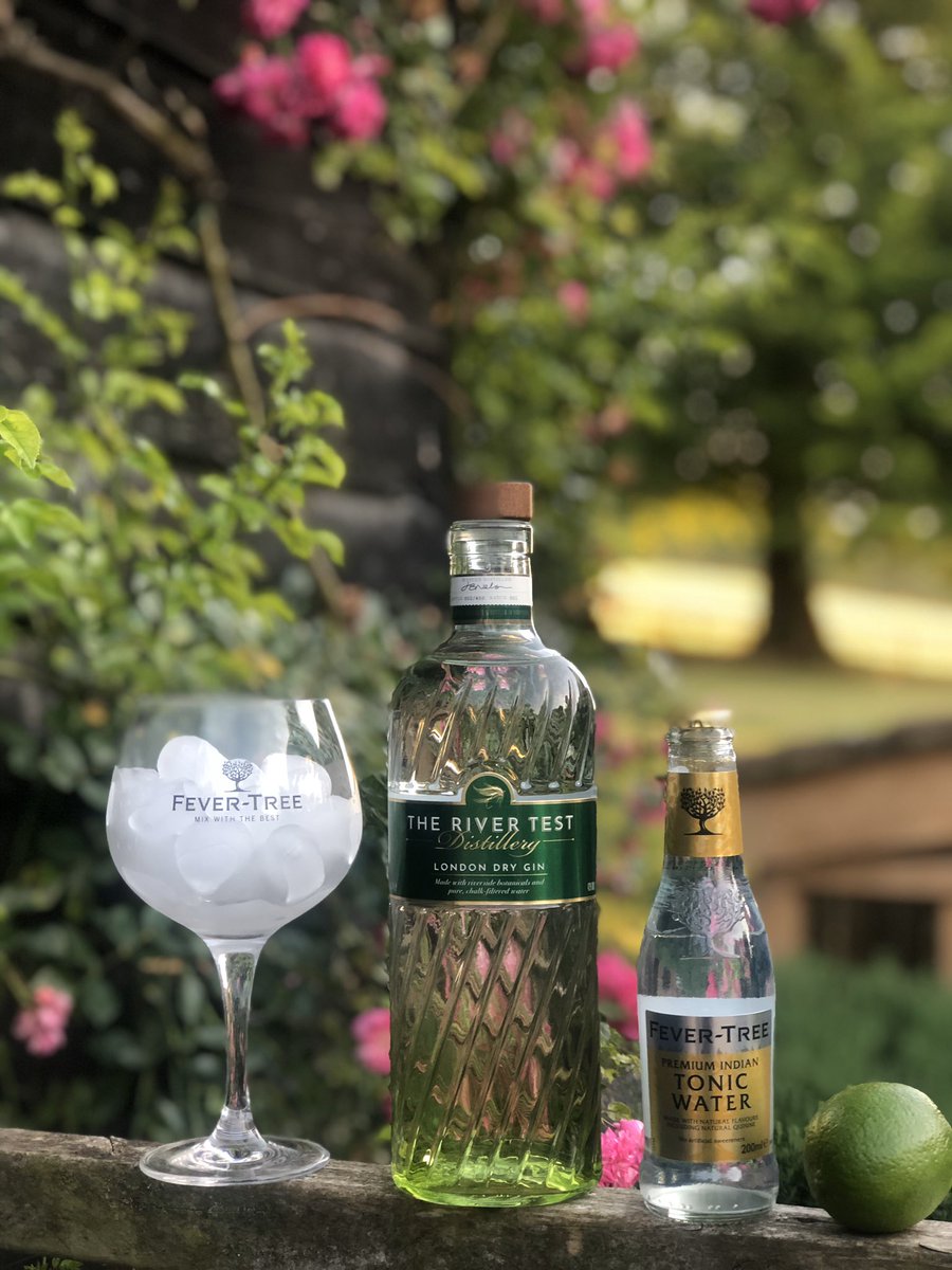 TestDistillery's tweet photo. Looking forward to our virtual gin tasting with @The_Whisky_shop tonight.
🍸
#FeverTreeFriday #mixwiththebest #perfectserve #bestinengland #countrywinner #worldginawards2020 https://t.co/uxAm8QxTBP