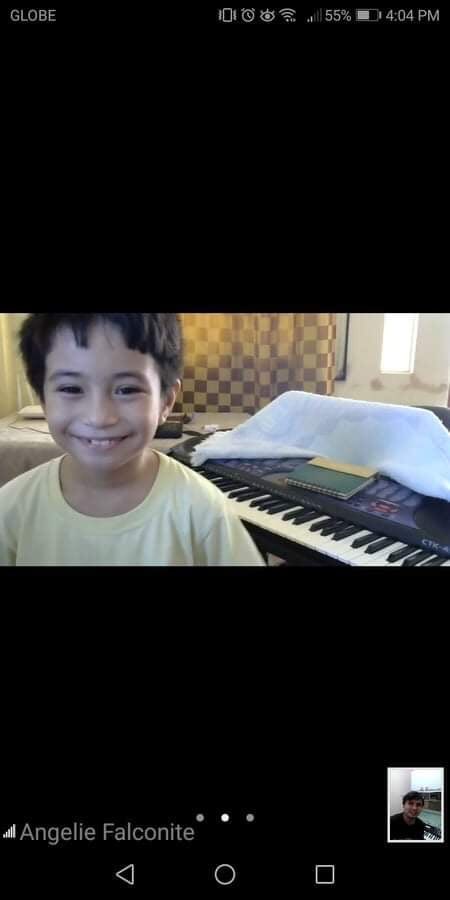 RockCebu's tweet photo. Our students having fun with their ONLINE Music Lessons! 👍 Enroll Now! Limited Slots only. Call/Msg 09173114588 or +63 905 522 1324 for more information. #TeamRockRepublic #WeBringMusicLessonsOnline 🎤🎹🎸🥁 https://t.co/W6BdpsL6TP