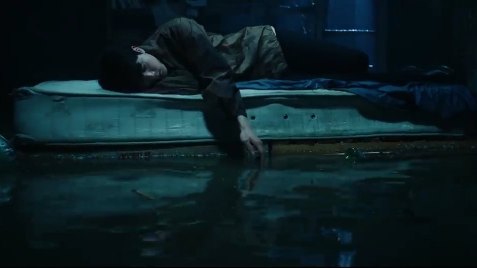 Jinnielogist's tweet photo. And y'all are still refusing to have an actor Kim Seokjin ?! 
#진 #StayGoldMV https://t.co/Uot56NMnQM