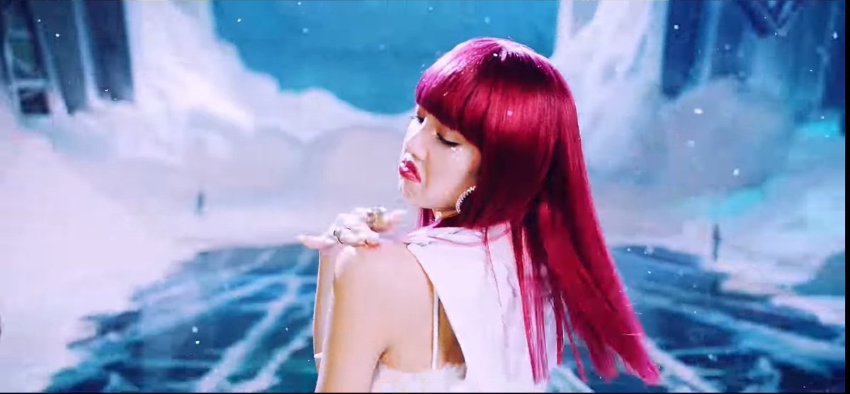 igalaxyy1's tweet photo. มีมต้องมาแล้วมั้ยอ่ะ ความเบะปาก55 #BLACKPINK #HowYouLikeThat  #LISA https://t.co/BxByIWVdNp