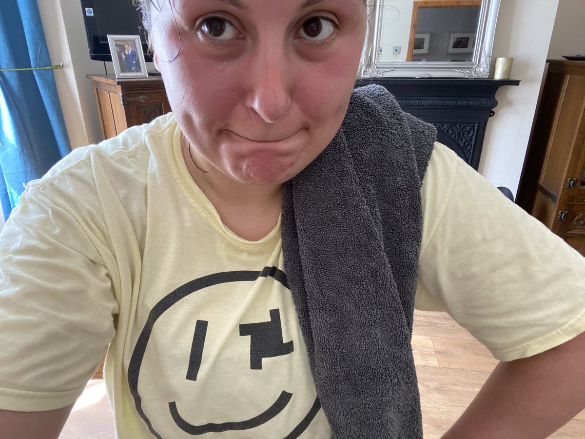GoodEvansAmanda's tweet photo. Straight off my spinning bike and into a meeting...
Start my video? No thank you. #dressedforwork #spinning #wfh https://t.co/x0j0bOpvu6
