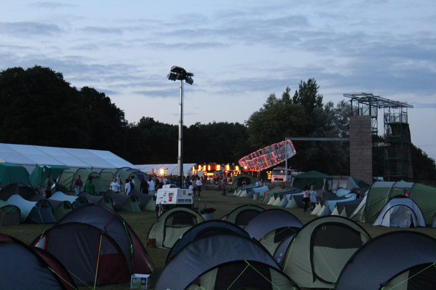 WarksYC's tweet photo. Although #ycf2020 isn't happening we ♥️ all these pictures and are looking forward to be able to come again soon! @YMCAFairthorne #throwback https://t.co/nNtJyJyEMy
