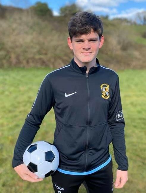 OfficalBAFC's tweet photo. โ......@JamiePassmore9 stays
Froude "Jamie has so much natural ability itโs frightening. Bringing Jamie to the club last season was one of our priorities. He came in and hit the ground running as we expected. We are really looking forward to playing a role in his development" https://t.co/tZIpkLYsS8