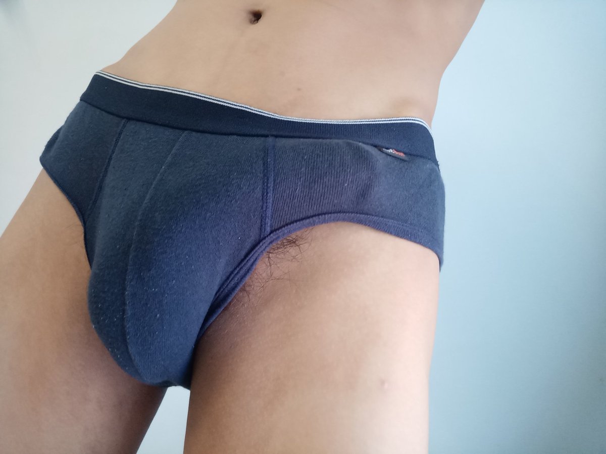 anas_tion's tweet photo. Ngaceng yg brondong kuy isapin kusus jaksel manggarai. Saya umr 25 y.o
#gaybrondong #GayRemaja #gayjakarta #gayjaksel https://t.co/9SBdKx60rC