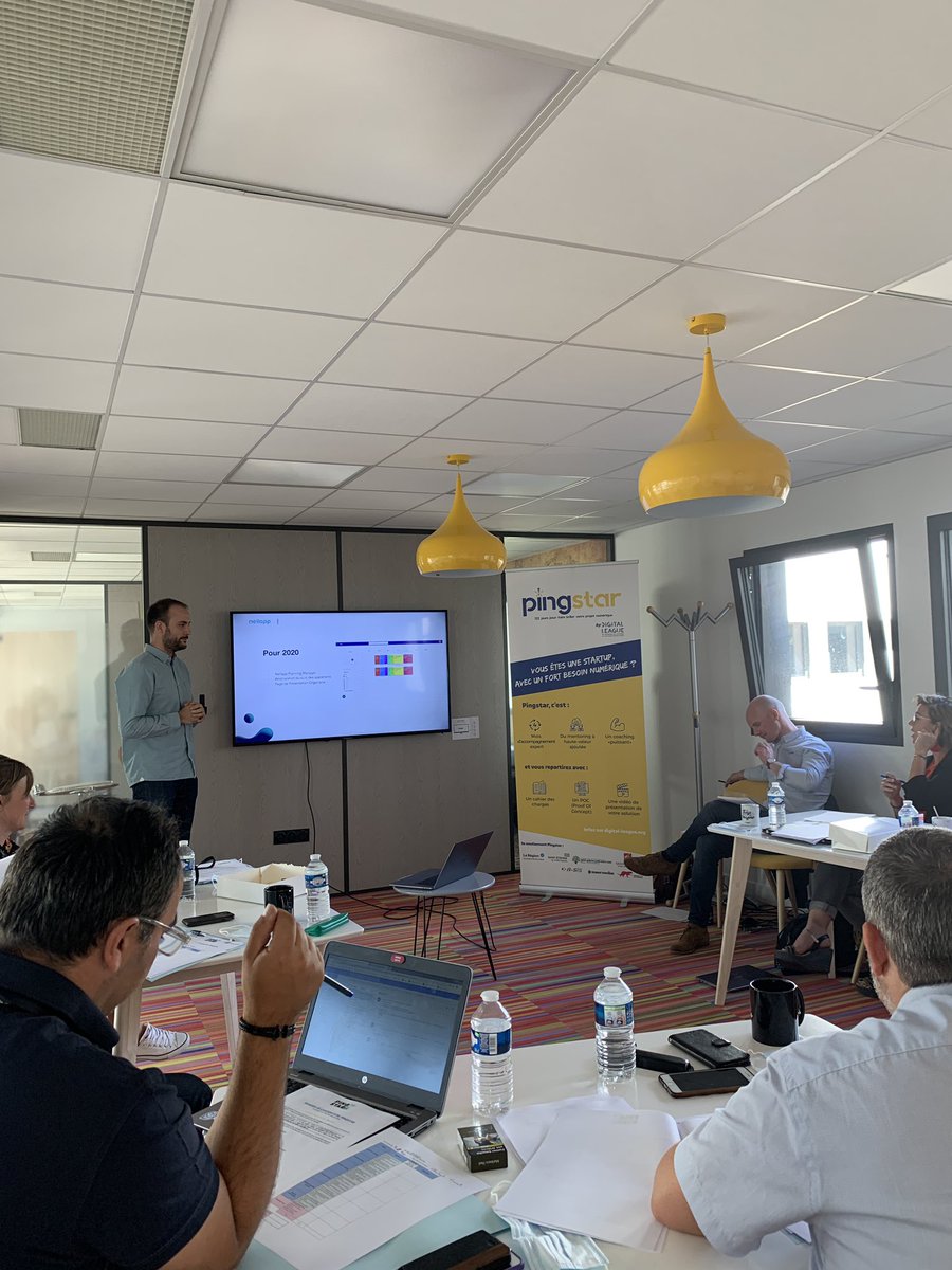Digitaleague's tweet photo. Les 3 derniers projets viennent d’être auditionnés, le jury est donc terminé. #PileIci #NellApp #AgendaA2. 5 projets prometteurs sur #Pingstar in Auvergne. Le choix des 2 lauréats s’annonce compliqué... 🤔 https://t.co/LAygbrWJvE