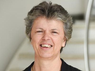 RoySocChem's tweet photo. Professor Gill Reid has been elected by our members in our presidential election, so becomes president-elect until 2022, when she will succeed Professor Tom Welton as president. Congratulations Gill! Watch her full video ➡️ https://t.co/Pp7zeZqcGe #FridayFeeling https://t.co/D8SHflSQk0