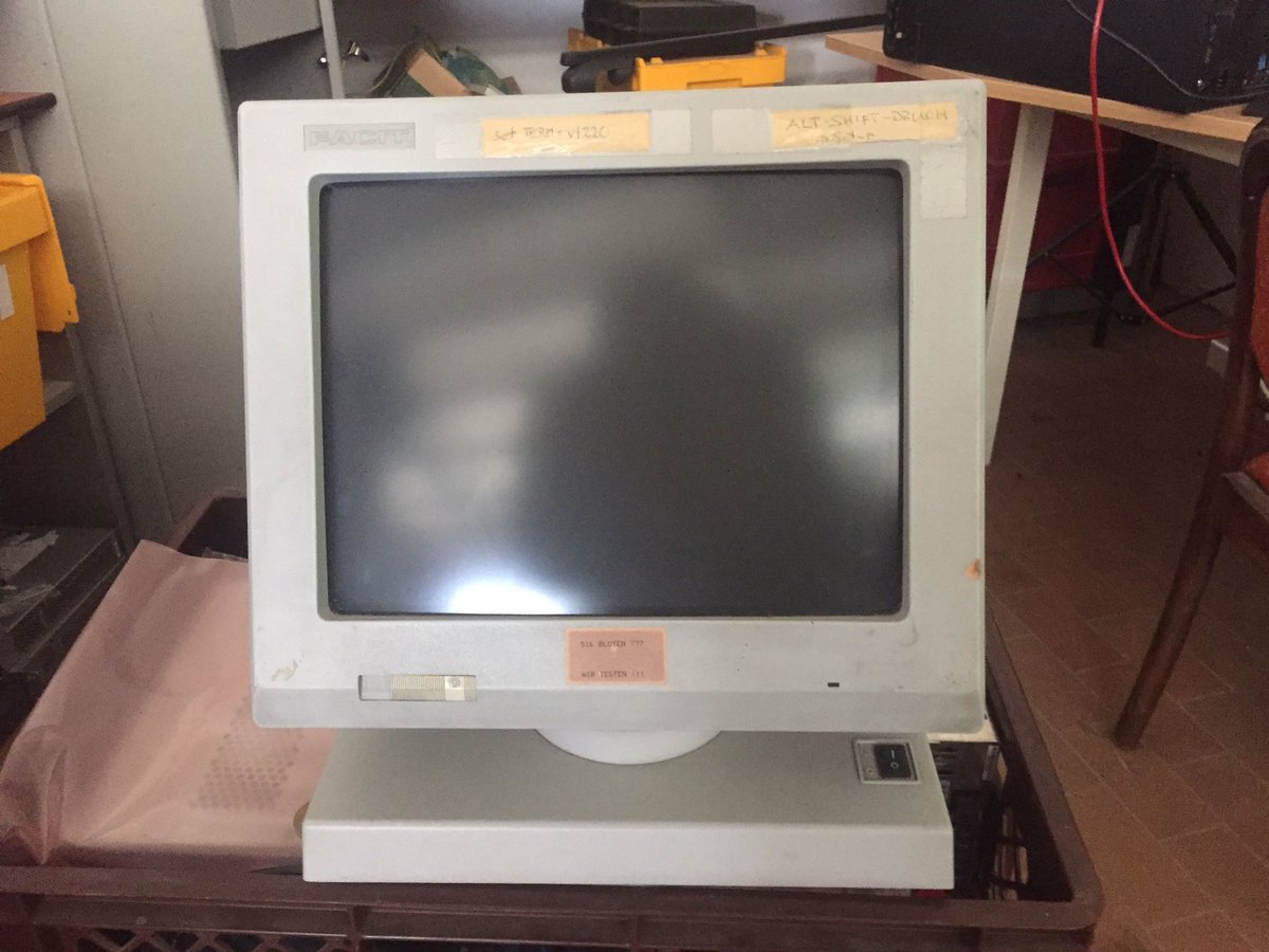 Don't get me started in old Hardware... #DECIX25