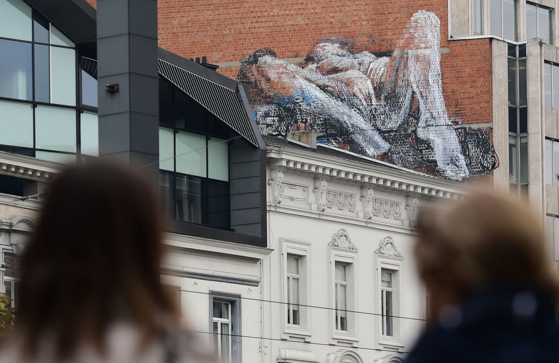 Brussels_ByFoot's tweet photo. Vous savez ou se trouve cette oeuvre de #Bonom ?
1. Barrière de Saint-Gilles
2. Place #Stéphanie
3. Place #Louise

On vous en parle lors de la #visiteguidée "#Brusseleirs d'Hier et d'Aujourd'hui" : https://t.co/mjr5S6L0tH

#brussels #bruxelles #streetart #art #streetsofbrussels https://t.co/KwKga8Tm1u