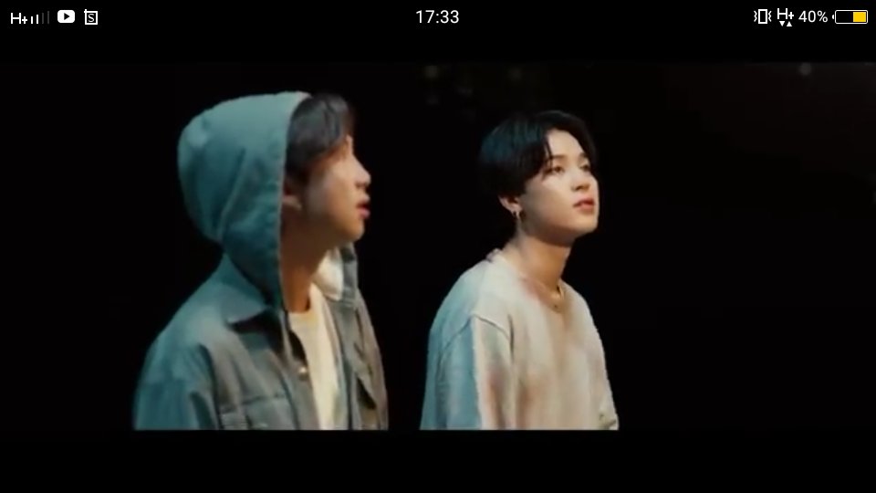 lorytvidallo's tweet image. #1Stay gold💜