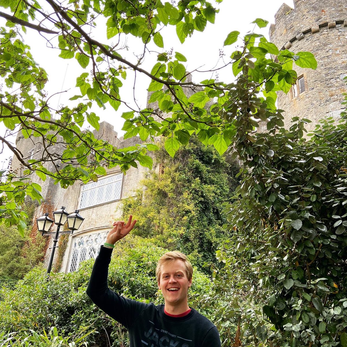 jonahclass's tweet image. CASTLE DJ SET DAY! 🏰 Tune into Jonah_Class on Twitch today at 7-8pm Irish Time 🇮🇪 (6-7pm GMT) for the livestream! Buzzing for it, loads of music from amazing Irish artists - see you there! 🔥