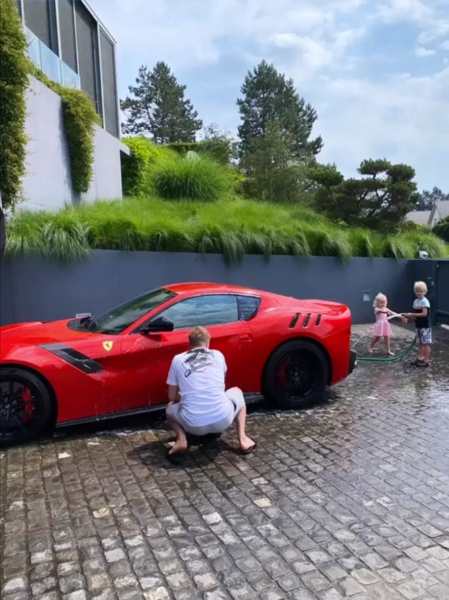 kimi raikkonen ferrari 2020