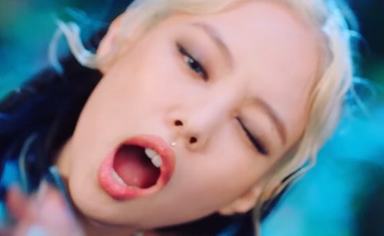 BLINK__jen's tweet photo. 美 https://t.co/8rVSMdaVn1