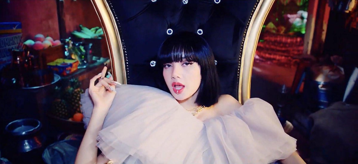 DngHng49174114's tweet photo. Sao chị có thể đưpj đến thế Lalisaaaaa
#HowYouLikeThat #LISA https://t.co/NNfooBus2B