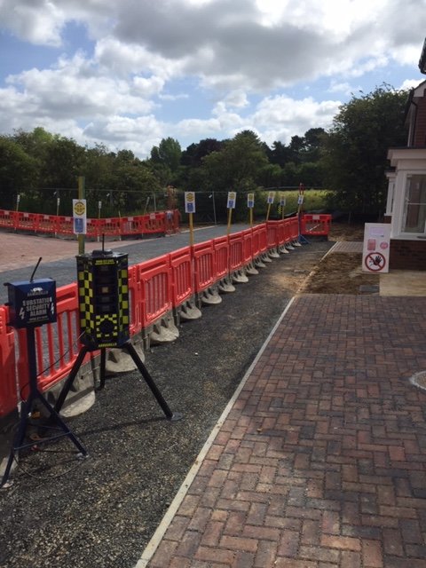 ReinaGroup1's tweet photo. John Furness, our Operations Director was  really impressed by the excellent Covid-19 working systems at Bellway Homes project in  Harrietsham.   The Reina Group are working to schedule. 

#keepingworkerssafe #residential #plumbing #heating #newbuild https://t.co/mhGZNF5otU