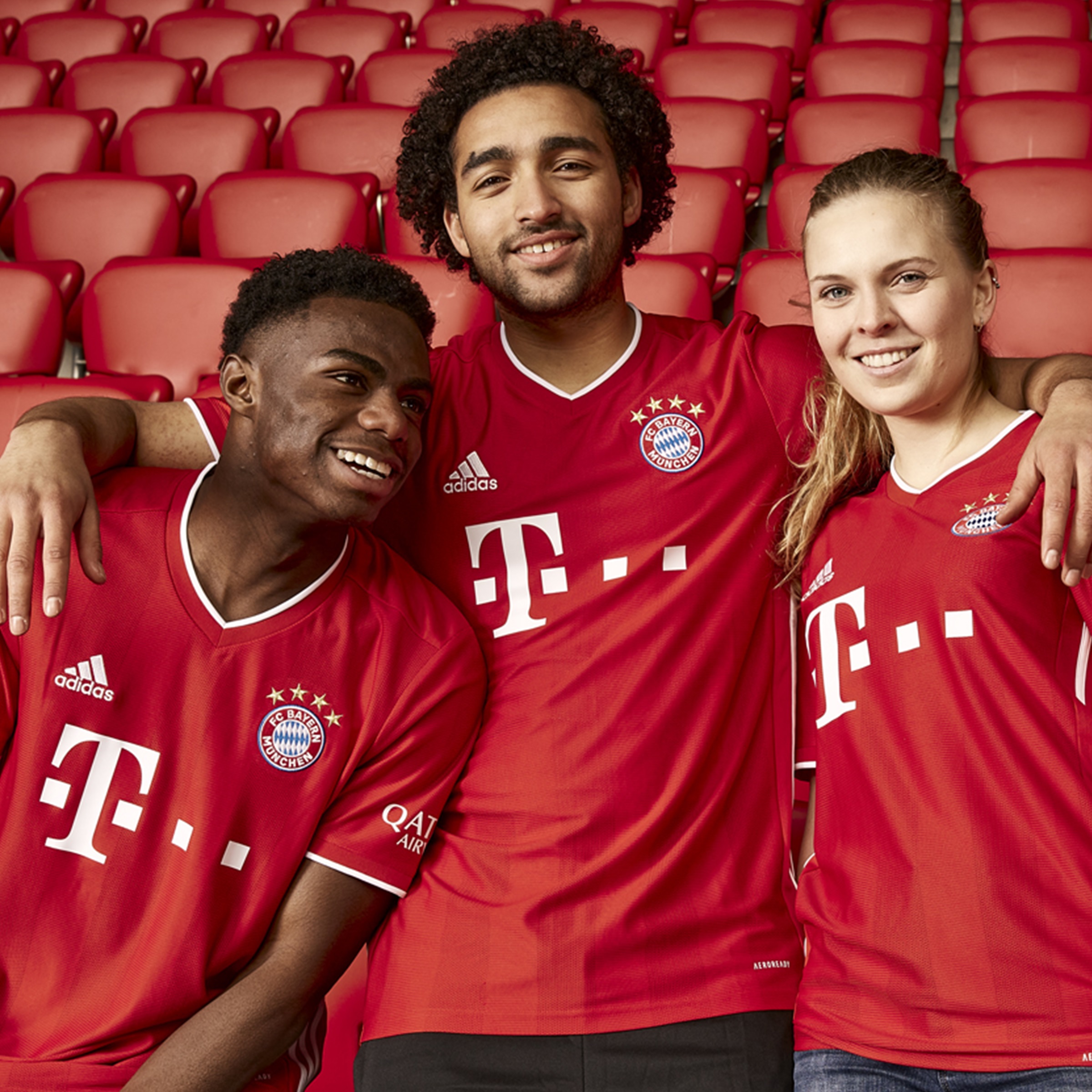 Fanatics Japan Twitterissa 21最新ユニフォーム Fcバイエルン ミュンヘン公式ストアで 21最新 ユニフォームを好評販売中 優勝記念アイテムやカジュアルウェアもチェック 19 ユニフォームは 3 400 公式ストア T Co Zsbubruppt