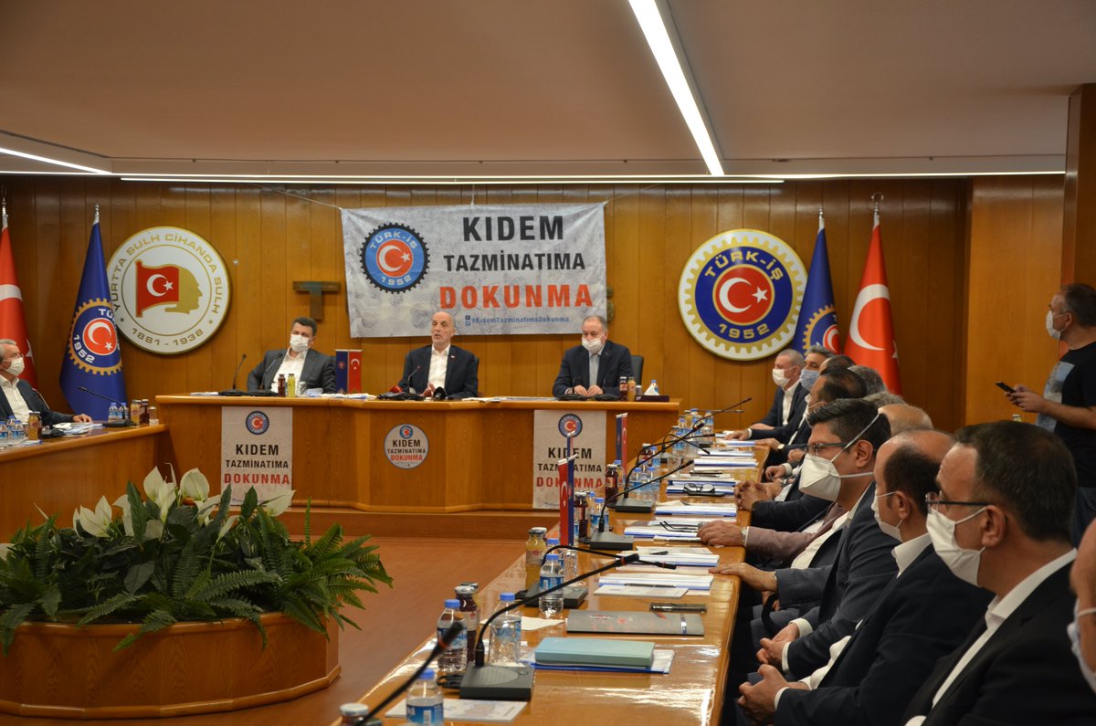 Türk-İş Başkanlar Kurulu 24. Dönem Dördüncü Toplantısı 26 Haziran 2020 Cuma Günü Ankara’da, Konfederasyonumuz genel merkezinde gerçekleştirildi. 

turkis.org.tr/TURK-IS-BASKAN…