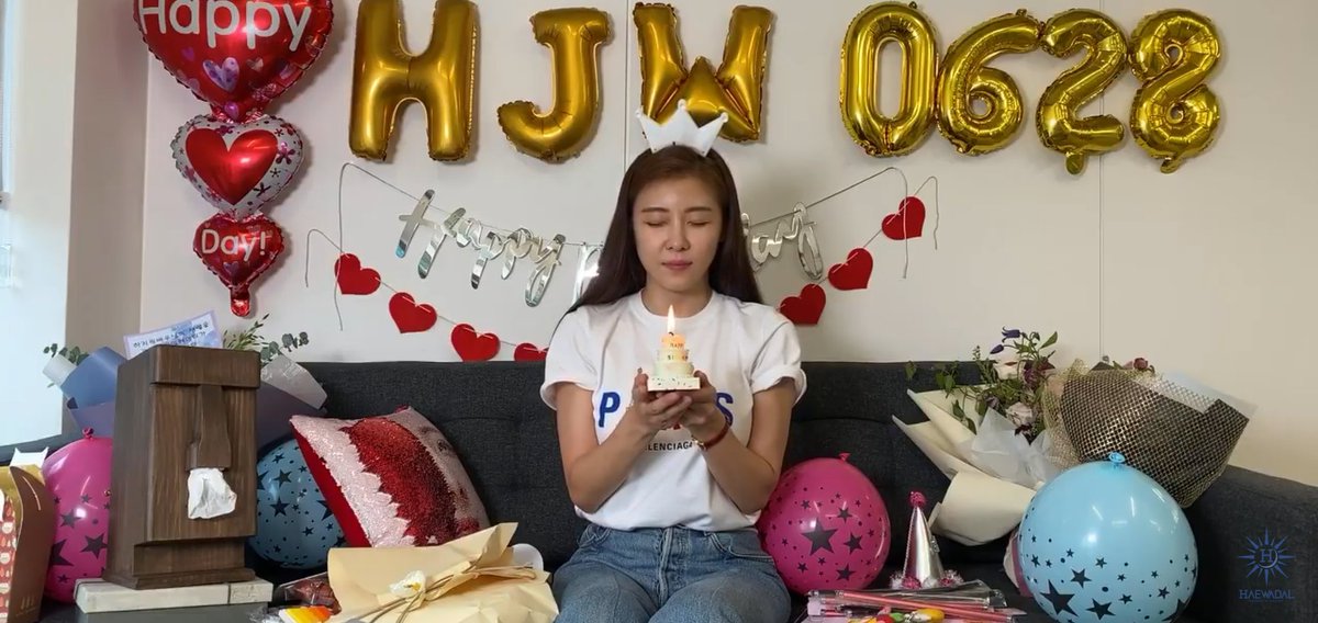 1023PHHaSaMo's tweet photo. What's your birthday wish for @hajiwon1023?
Lets blow the candle all together!!
🌬️🌬️🌬️

Praying for your success in all of your endeavours!! Please remember that you have filipino fans. We love you!!!

#HappyJiwonDay https://t.co/SBDzaEDREy