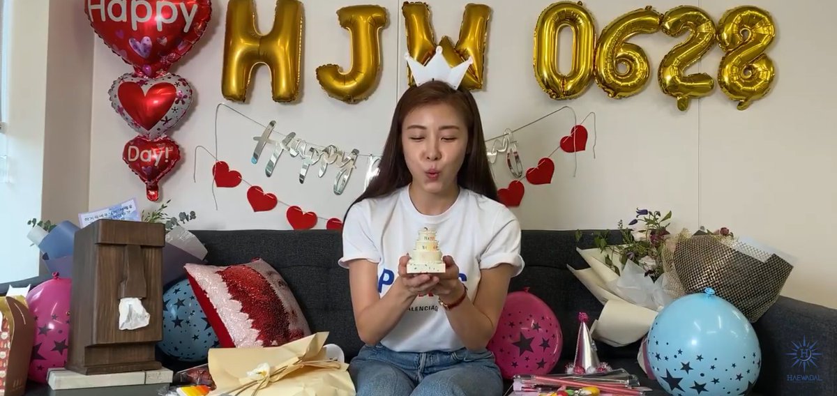 1023PHHaSaMo's tweet photo. What's your birthday wish for @hajiwon1023?
Lets blow the candle all together!!
🌬️🌬️🌬️

Praying for your success in all of your endeavours!! Please remember that you have filipino fans. We love you!!!

#HappyJiwonDay https://t.co/SBDzaEDREy
