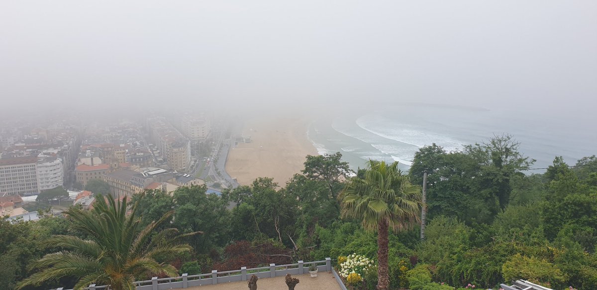 Y de repente desaparece Gros