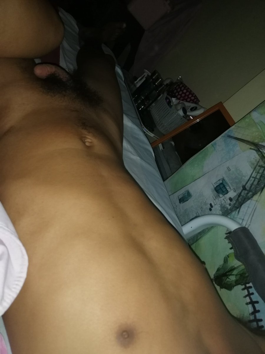 y_ligaya's tweet photo. Ang Batang Ama P3
Nakabuntis sa edad na 16... Nagtratrabaho sa Hardware malapit sa Akin.. ANG dating ngitian Lang nauwe na sa Iyutanπππ¦π¦ napagod rest muna daw siya sa round 2 πππ¦
#daddylibog
#twinkdaddy
#straightprobinsyano
#malibognadaddy https://t.co/x5rdIcS0Qx