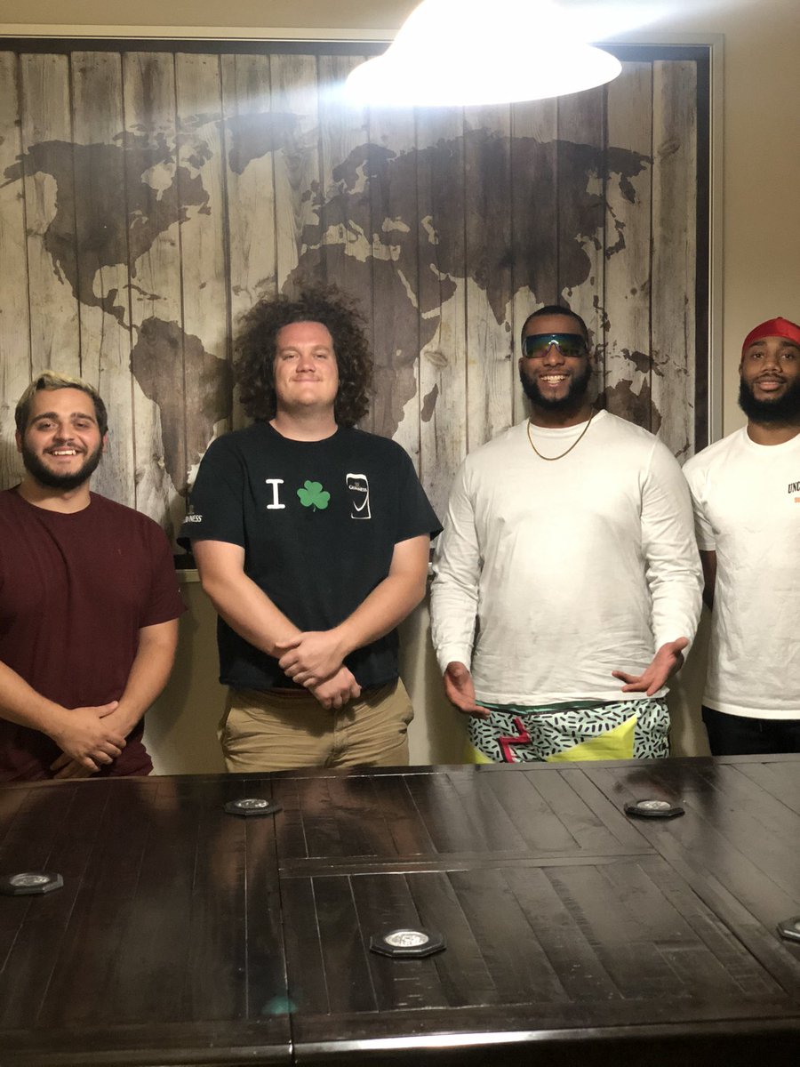 MeltedCocoPod's tweet photo. This week the boys collab with the BIGGEST Collaborations around. @TastyGangCollab very own @ColinWhite1997 ( aka KMT) joins the show. Episode is now live! https://t.co/YYnWTOPLMp