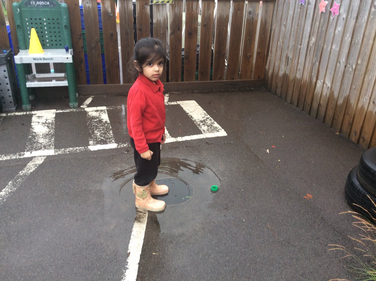 AshKnotty's tweet image. Nursery Bubble 
Today we even enjoyed splashing in the puddles after the rain with our friends.
#eyfsfun