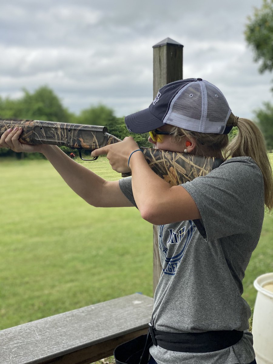 Congratulations to <a href="/TAspenWhitting1/">T.AspenWhittington</a> for taking home the award for High Overall Woman in the <a href="/rocketown/">Rocketown</a> Benefit Clay Shoot today!
<a href="/JPIIKNIGHTS/">Pope John Paul II HS</a> <a href="/JPIIAthletics/">Pope Prep Athletics</a> #hbpizza