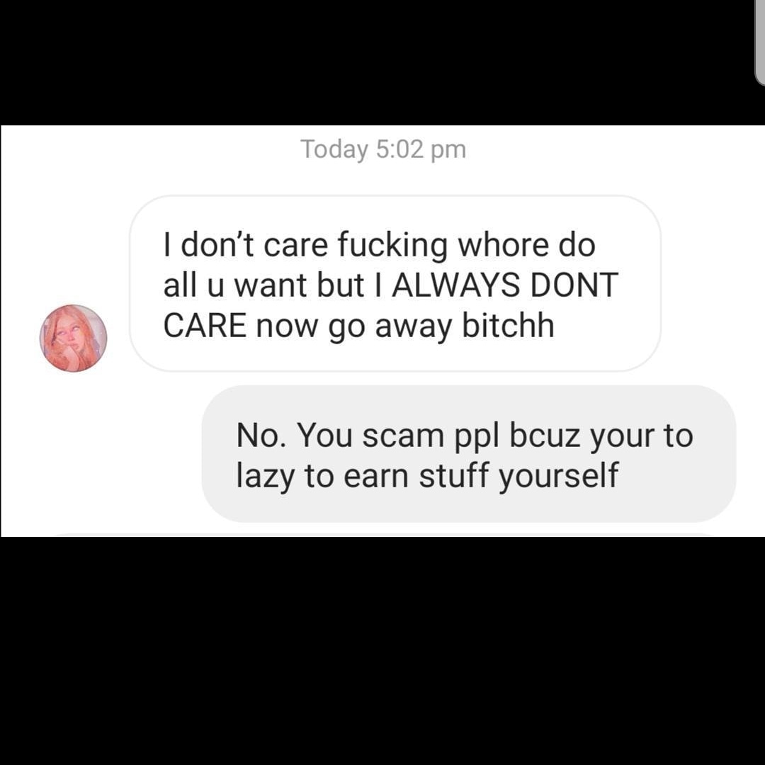 Megan09375439's tweet photo. @RoyaleHighSupp1 this behaviour is horrendous, this girl scammed me for all my royale high items and this is what she said https://t.co/V5jfmacNZ7