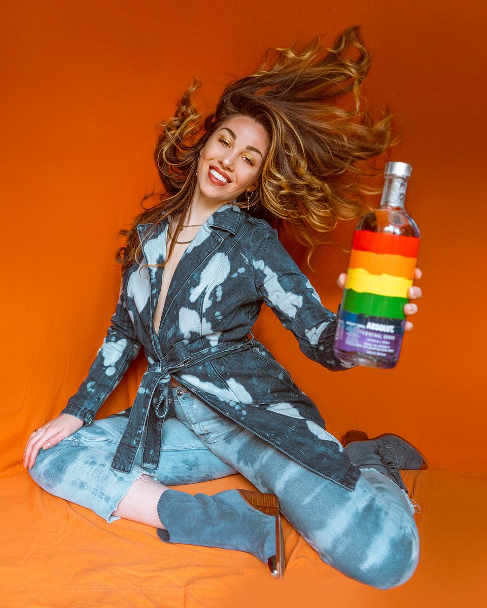 #ad Everyone deserves the freedom to ❤️ who they ❤️ fearlessly. #absolutpartner 🌈 @absolutvodka_us has championed LGBTQ+ rights for 35+ years! #absolutpride 🌈 Use code PRIDE365 for 10% our very own exclusive Absolut cocktail kit at <a href="/sourcedcocktail/">SourcedCraftCocktail</a>