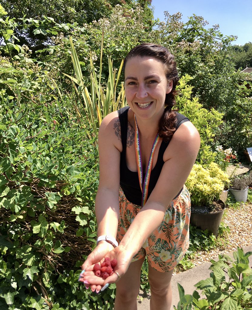 Our #schoolgardenalways brings so much joy. Today we’ve enjoyed the #flowers, made wind chimes with Miss Oldnall and picked some #strawberries and #raspberries 🍓Mrs Wheatley @KerryLWheatley #gardening #growyourown @CultivationSt @daviddomoney @embarkfed @RHSSchools 🍓