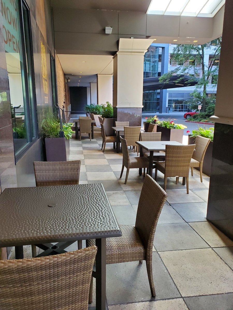 13CoinsSeattle's tweet photo. Check out our fresh new patio seating at 13 Coins #Bellevue. Your table awaits.
#EatLocal #425Life #TGIF https://t.co/6Y6xfpNwhw