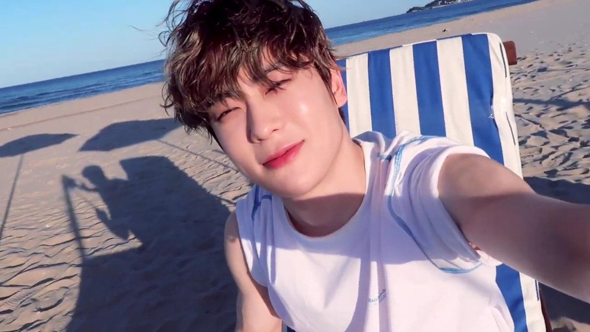 JJHLOOKS's tweet image. 