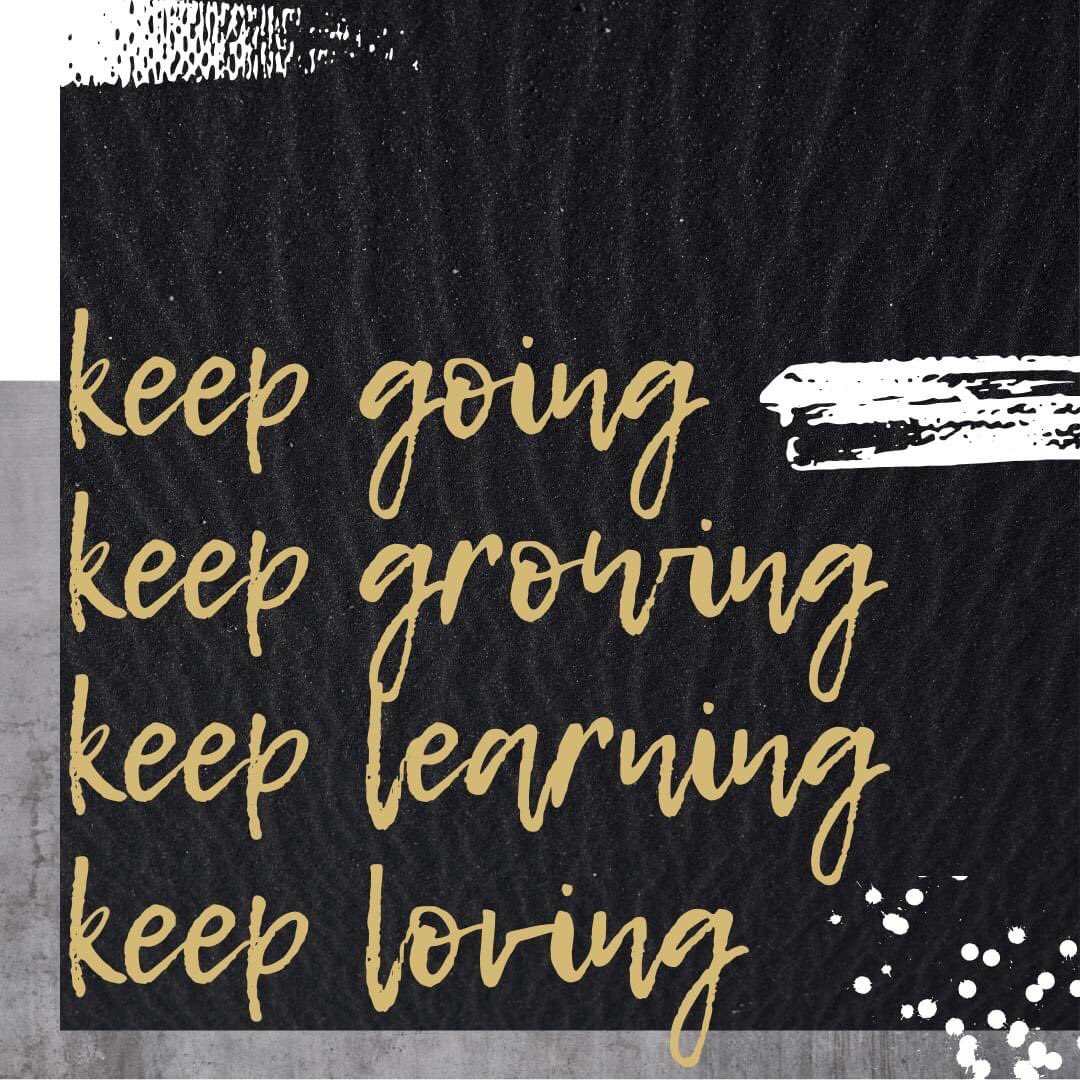 kbdesignfirm's tweet photo. H A P P Y F R I D A Y
#getinspired #interior #design #color #instadaily #Kb #happyfriday #keepgoing #keepgrowing #learning #keeploveing #kbdesigns #instagood #workhard #inspiration #interiordesign #interior_design https://t.co/MdUfm4VCD0