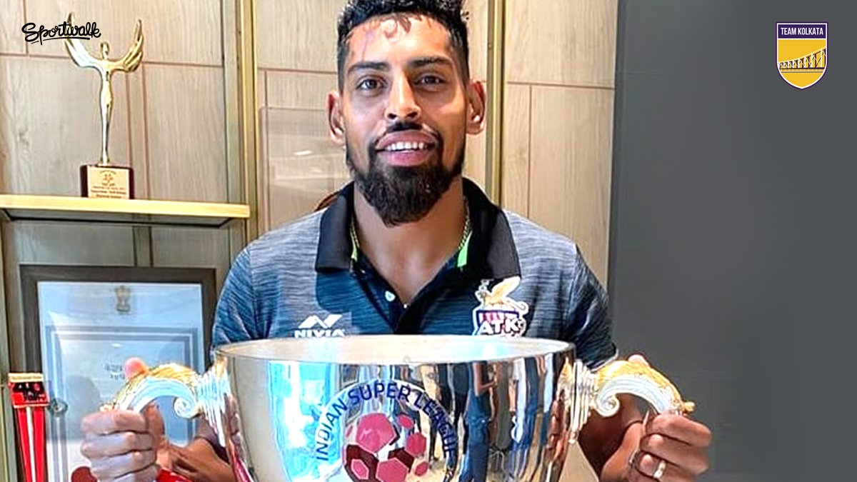 teamkolkataIN's tweet photo. 🏆♥️ Here's a happy picture of @RoyKrishna21 to bring a smile on your face at the end of the day 😄

📸 @ATKFC | #flashbackfriday #throwback #roykrishna #fiji  #indiansuperleague #indianfootball #indianfootballteam #BanglaBrigade  #fanbannapadega #kolkata #teamkolkata #sportwalk https://t.co/wvYiWAsnhF