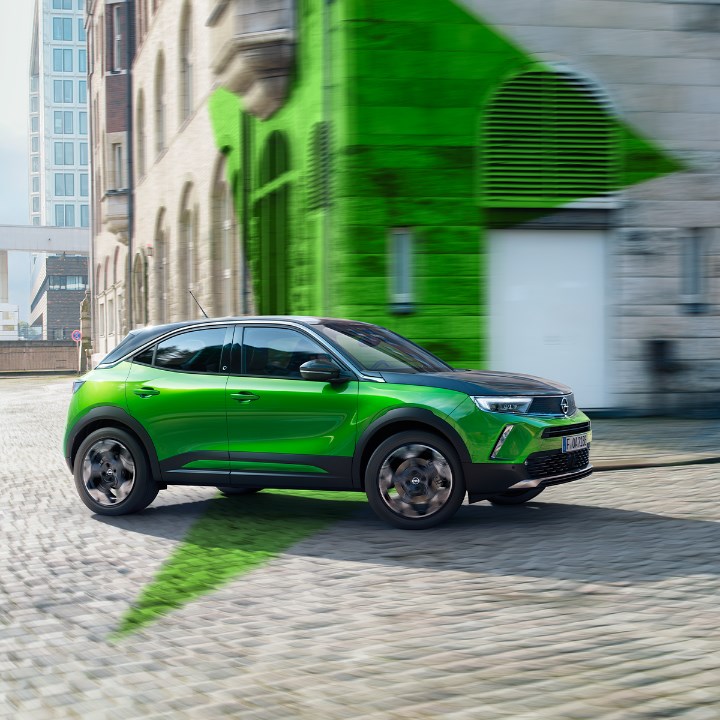 MartaOpel's tweet photo. Conéctate al futuro ⚡ Totalmente eléctrico, el Nuevo #OpelMokka llega arrasando con un diseño innovador y una conducción más eficiente que nunca. https://t.co/VXqFndA2ch
