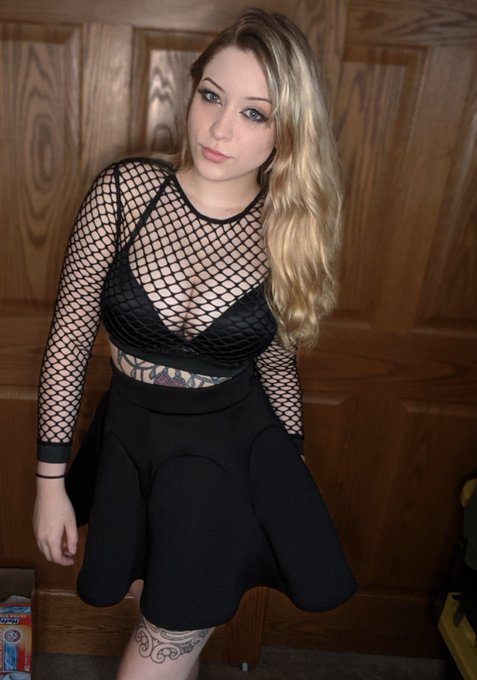 Can I bee your goth gf 🥺🥺 yes or no  #sellingcontent #buyingcontent #hot #gothgf #nsfw https://t.co/<a href="/tag/sellingcontent"class="tags">#sellingcontent</a><a href="/tag/hot"class="tags"><span>#hot</span></a><a href="/tag/nsfw"class="tags"><span>#nsfw</span></a><a href="/tag/buyingcontent"class="tags"><span>#buyingcontent</span></a><a href="/tag/gothgf"class="tags"><span>#gothgf</span></a>