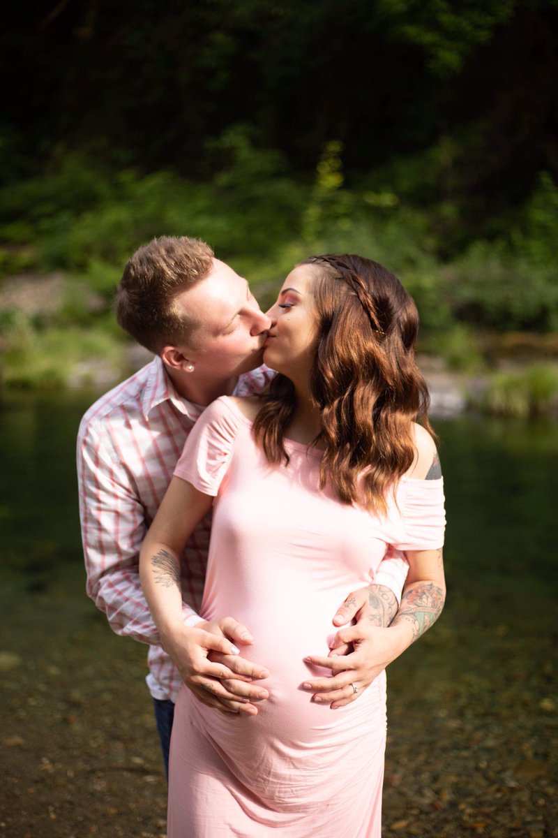 Cisco10Tyler's tweet photo. This some real type love shit right here, can’t wait for my daughter to get here and be a part of it!!! https://t.co/pA0bCm5txv