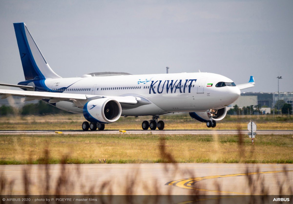 aerowanderer's tweet image. First flight for @Airbus A330-800neo in @KuwaitAirways colours took off today. Kuwait Airways will be the launch customer of this type and has 8 aircrafts on order. #aerowanderer #avition #avgeek #kuwaitairways