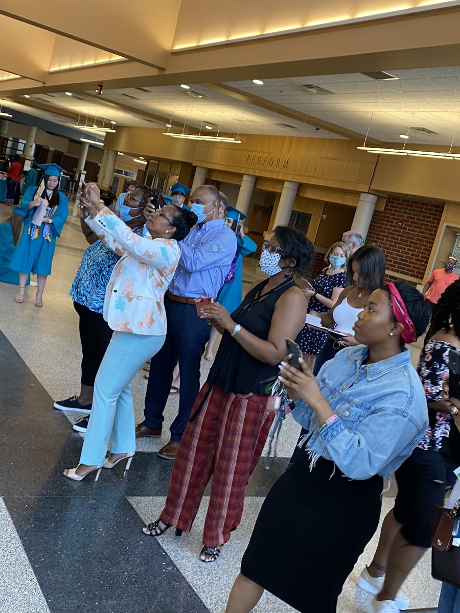 Leah Wiedenhoft tweet media