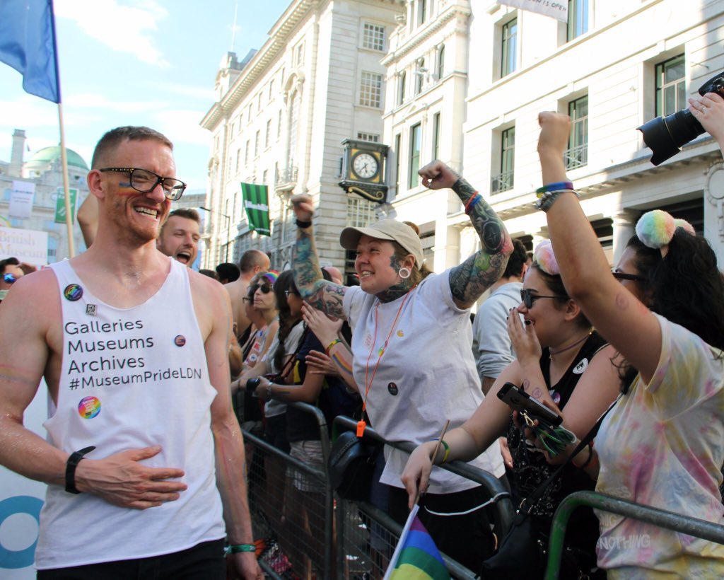 MuseumPrideLDN's tweet photo. A pride memory for #QBLockdownHunt it was both heartwarming and hilarious to march @PrideInLondon and hear people shouting "we love history!" we definitely went into heritage for the rockstar lifestyle 🤣🤟🏽@BritishMuseum @Queer_Britain
✨🏳️‍🌈🏛✨ #Pride2020 #YouMeUsWe https://t.co/XNxw8VFfjz