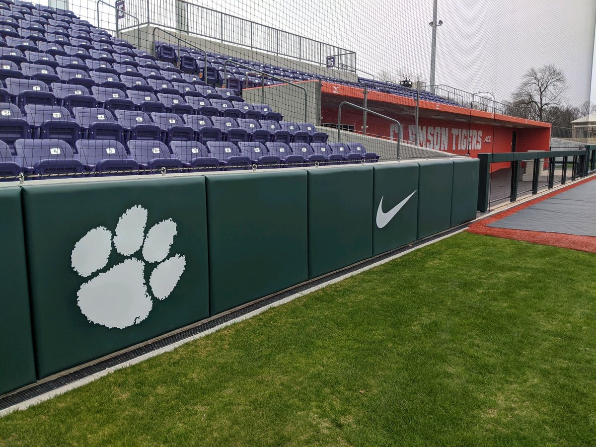 WillMinor09's tweet photo. #90Projectsin90Days #FastpitchFridays with the #NettingPros #netcommanders. Project Spotlight: @clemsonsoftball Custom #Backstop #Netting & #WallPadding. Check out π the beautiful #Softballπ₯ #StadiumποΈ & #Facilities π₯π₯π₯. Plan your upgrade today!
π§ info@nettingpros.com https://t.co/AJLsu62Tqo