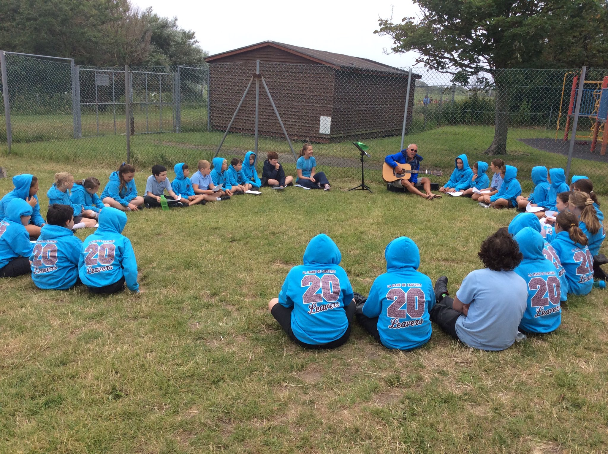 La Mare Primary Camp Sing A Long Thank You Mr De B Campfun Makingmemories T Co Wbl6qa8wki Twitter